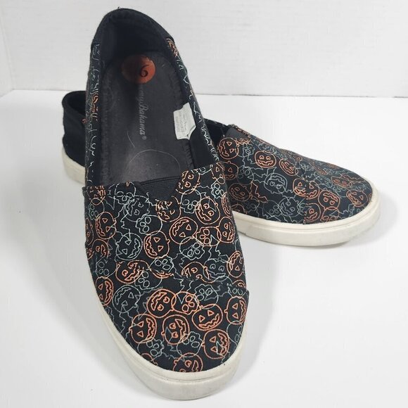 Tommy Bahama | Black ‘Glow in the Dark’ Halloween Slip On Canvas Shoes 9.5 - Picture 1 of 3
